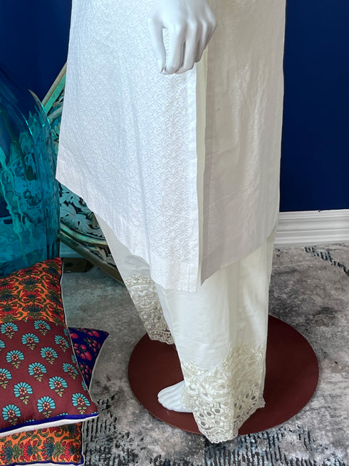 Off-White Embroidered Classic Trouser