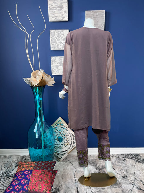 Mauve with Contrast Dupatta fully embroidered Three piece