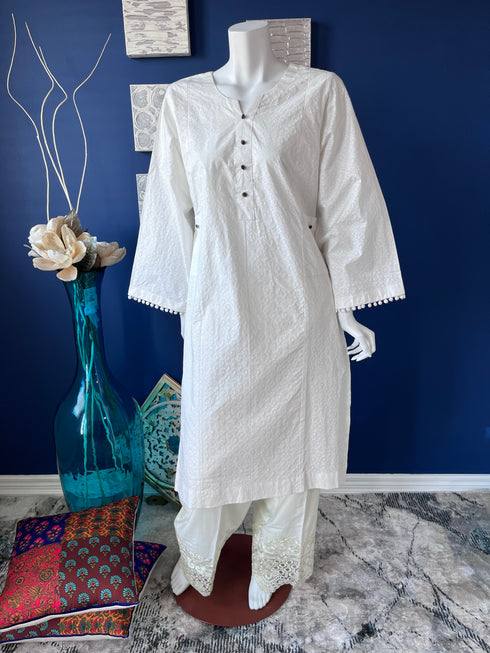 White A-line self print shirt with split neckline and side Pocket