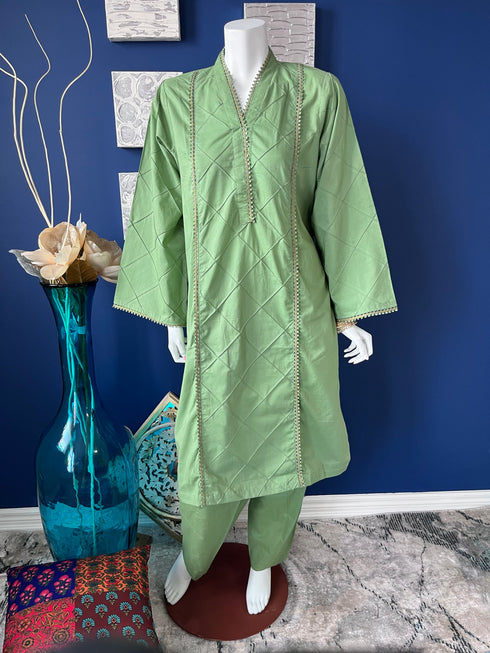 Pintuck front with lace details Kurti with Shalwar