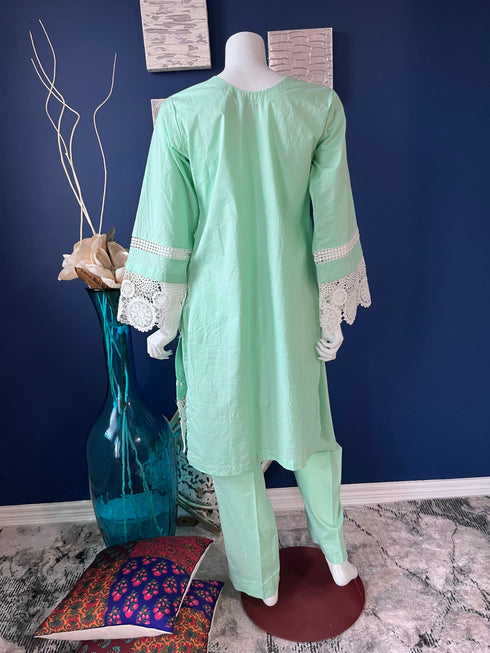 Bright Aquamarine Lace detailing Kurti with pants